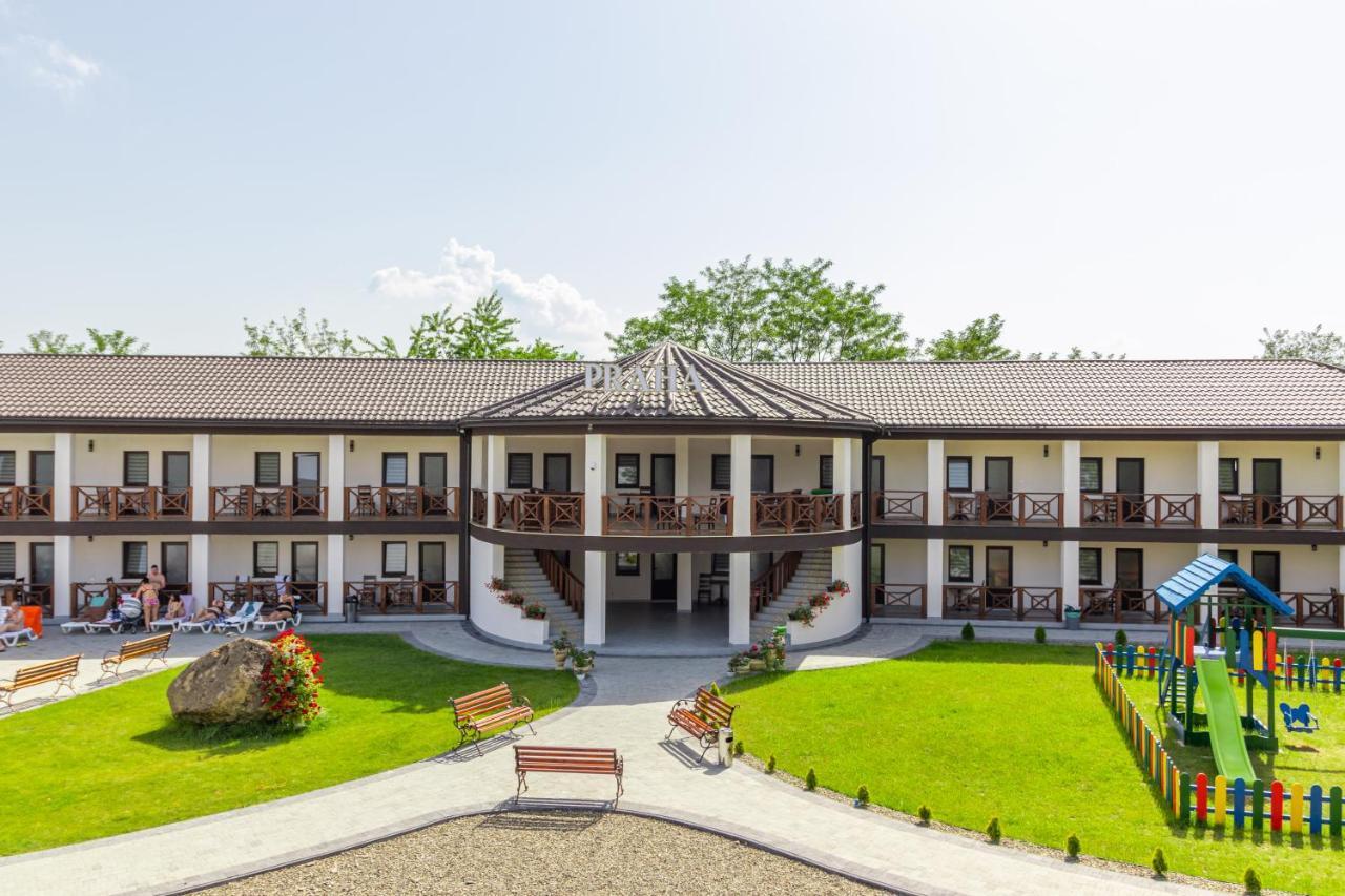 Praha Hotel Солотвино Екстериор снимка