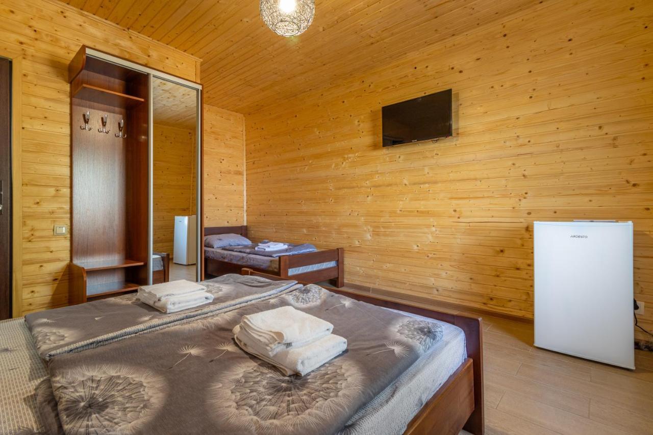 Praha Hotel Солотвино Екстериор снимка