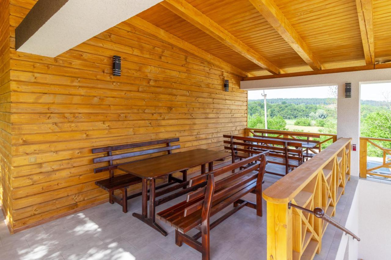 Praha Hotel Солотвино Екстериор снимка