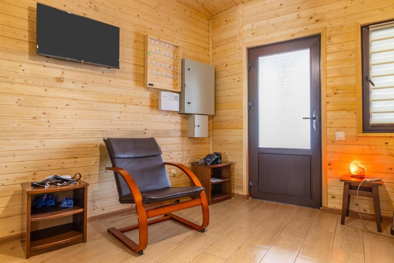 Praha Hotel Солотвино Екстериор снимка